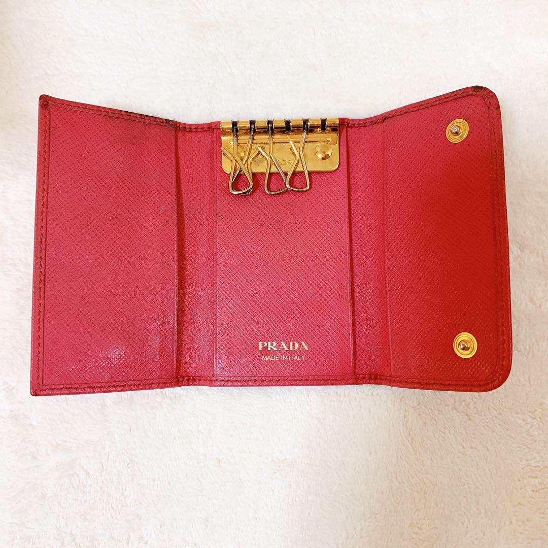 PRADA ピンク レザー キーケース 即購入OK!》PRADA ピンク レザー キーケース - メルカリ