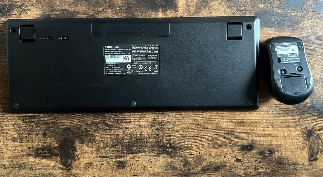 一体型パソコン　dynabook REGZA PC D714/T7KB
