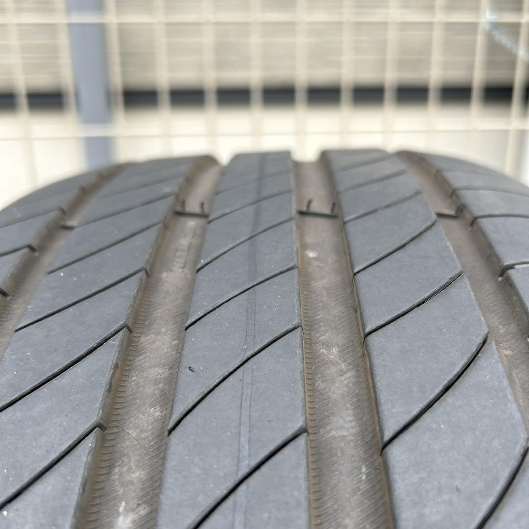 ミシュラン プライマシー 4  235/40 R19 タイヤ