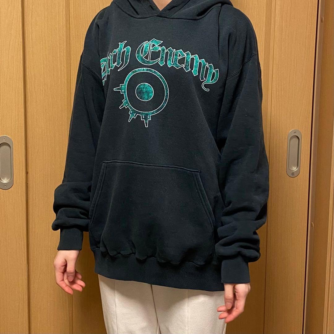 新品 加藤乃愛着用】パラグラフ 両面刺繍 アーチロゴ スウェット