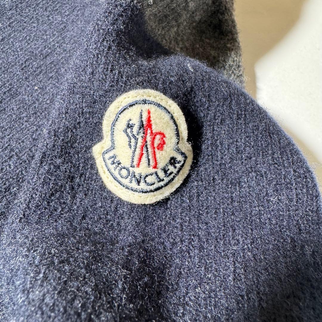 ラウンドネック