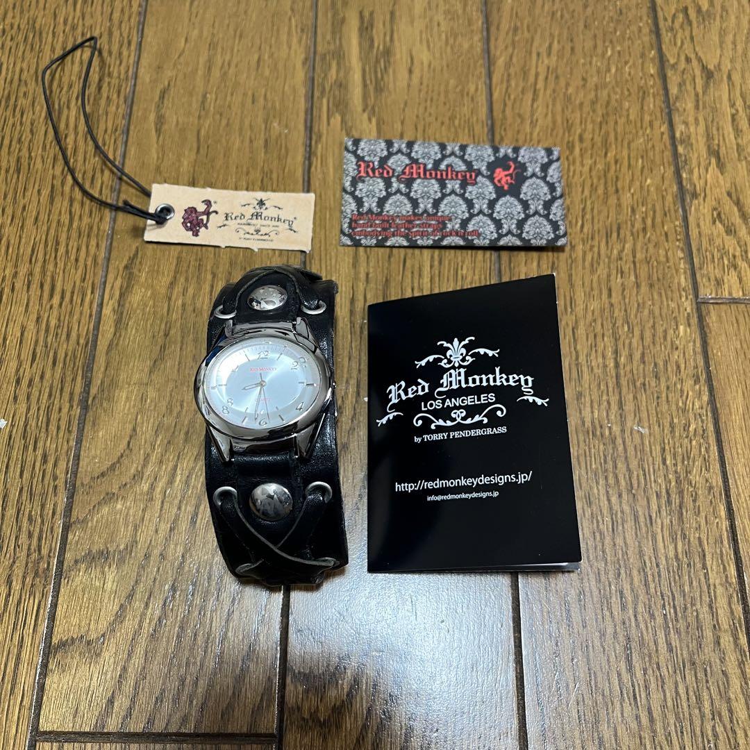 仮面ライダーW レッドモンキーコラボ 腕時計 - メルカリ