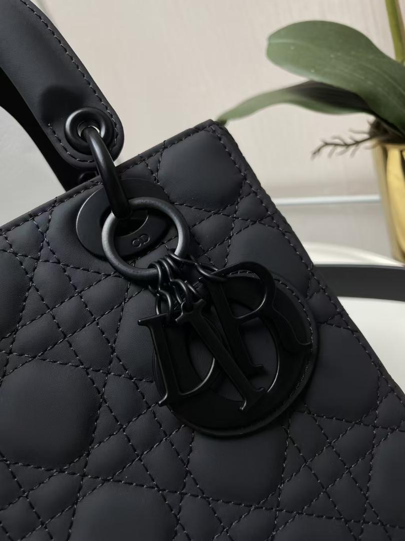 Lady Dior