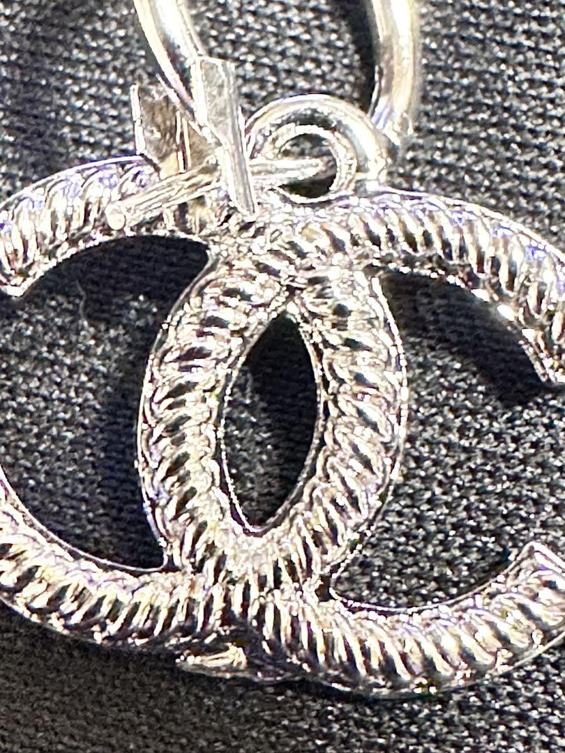 CHANEL シャネル