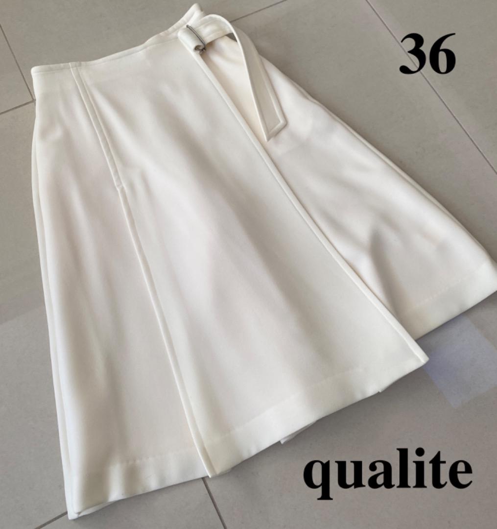 【未使用品】qualite スカート（白　36）