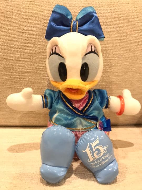 希少 東京ディズニーシー 15周年 デイジー ぬいぐるみ