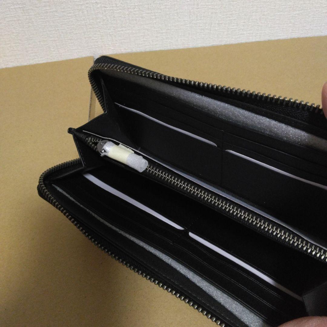 COACHとスヌーピーコラボの長財布