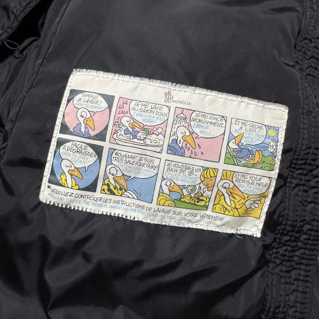 MONCLER モンクレール レディース ダウンコート ブラック リアルファー MONCLER モンクレール レディース ダウンコート ブラック リアルファー