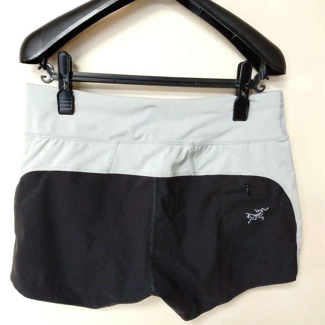 【美品】ARC\'TERYX wemen’s ショートパンツ グレー/黒