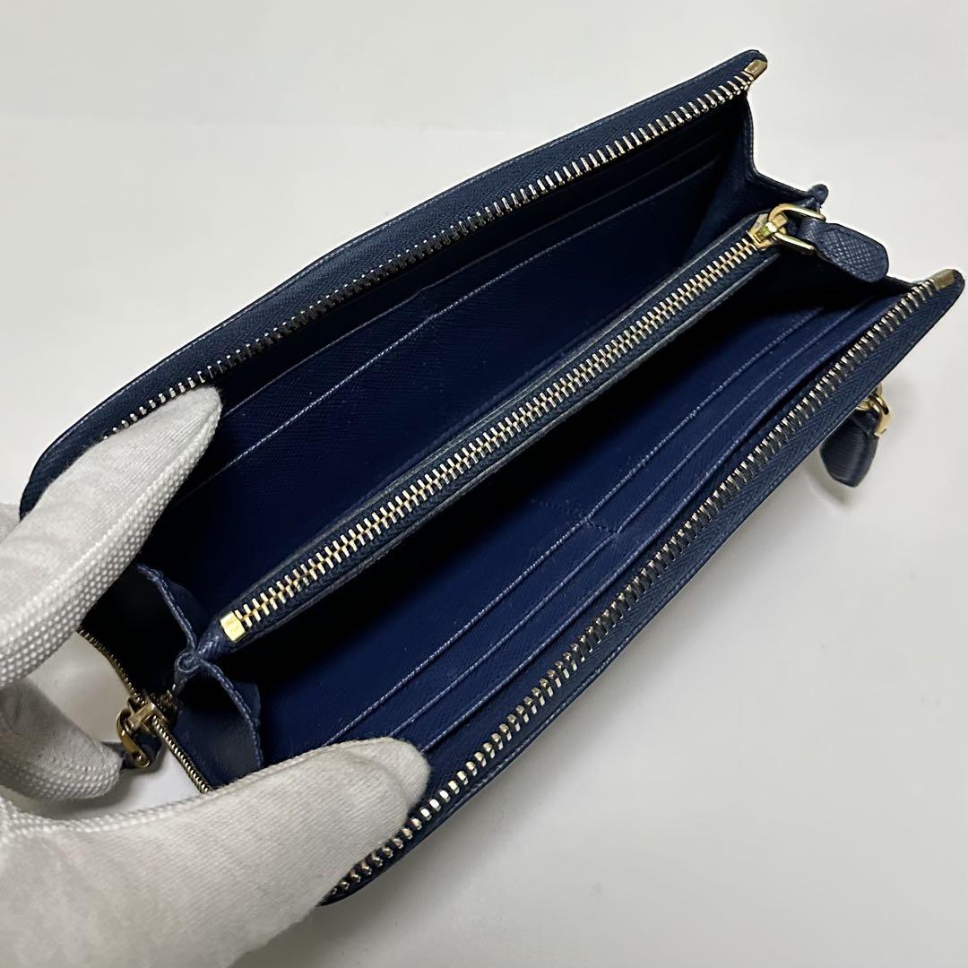 PRADA プラダ 長財布 ラウンドファスナー ロゴ金具 ブルー PRADA プラダ 長財布 ラウンドファスナー ロゴ金具 ブルー