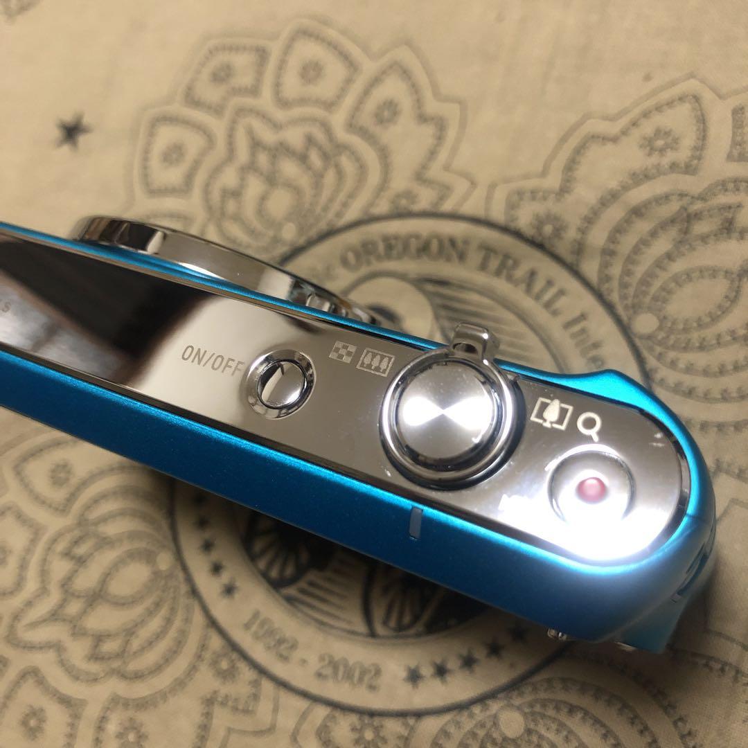 ほぼ新品 CASIO EXILIM EX-ZS210 デジカメ コンデジ