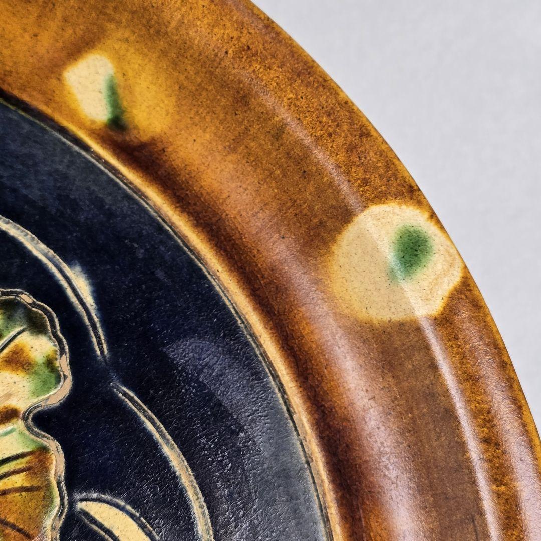 超激安 中国古磁 希少 舶来品 唐三彩 筆洗 筆添 蓮魚紋 手描き 陽刻 工芸品
