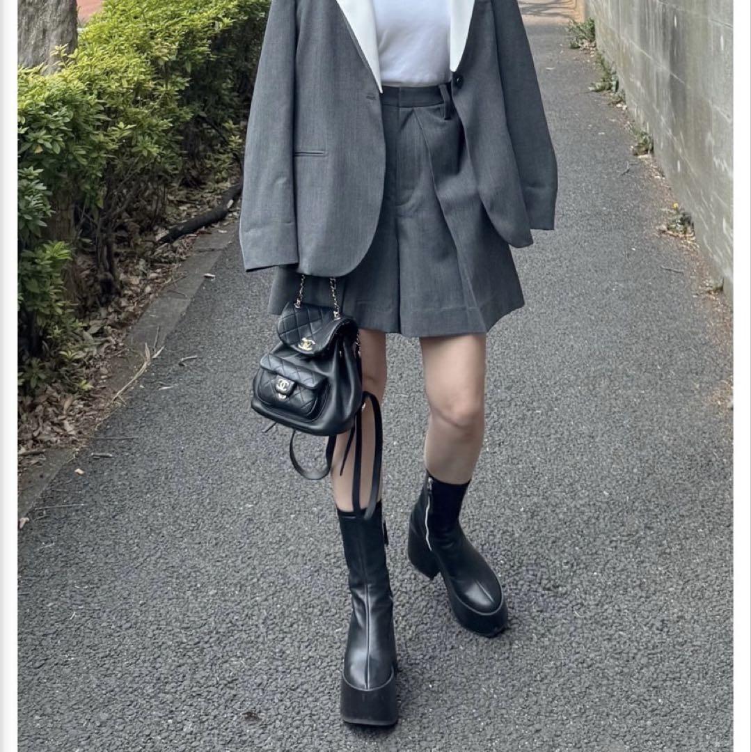 you　新品未使用フロントタックショートパンツ miniqu　グレー