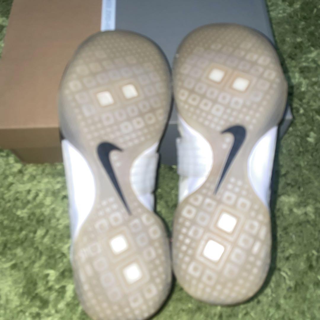 Nike LeBron 15 ホワイト/ブラック/レッド