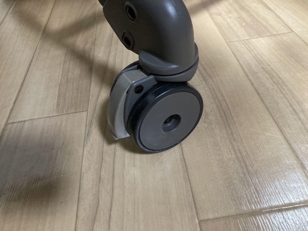 combi 電動ハイローチェア