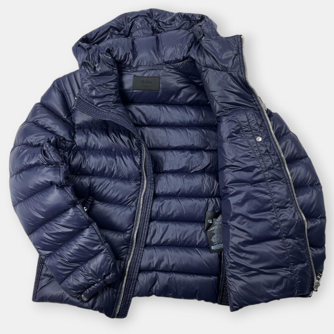 美品 PRADA 21AW トライアングルロゴ ナイロン ダウンジャケット 50