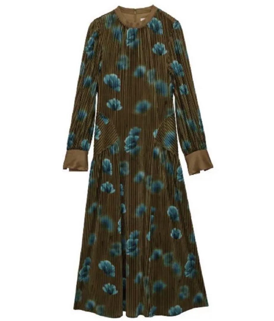 Ameri VINTAGE MILA VELOUR CUT DRESS