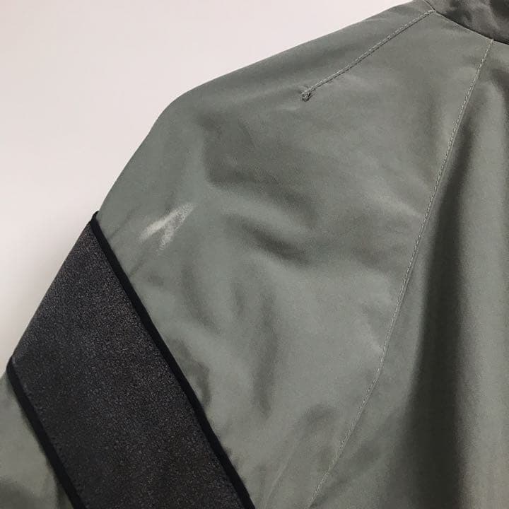 ヴィンテージ古着 ナイロンジャケット ミリタリー 軍物 軍服 刺繍ロゴ