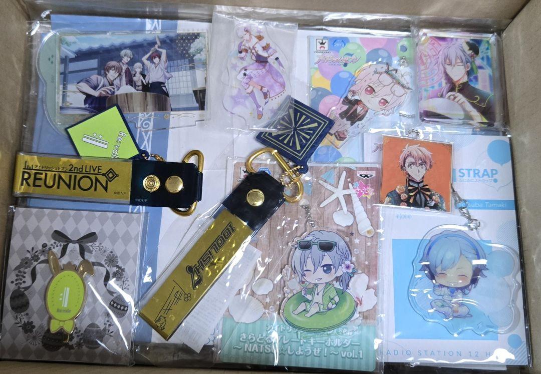 アニメグッズ　アイドリッシュセブン　アイナナ　まとめ売り　約241個