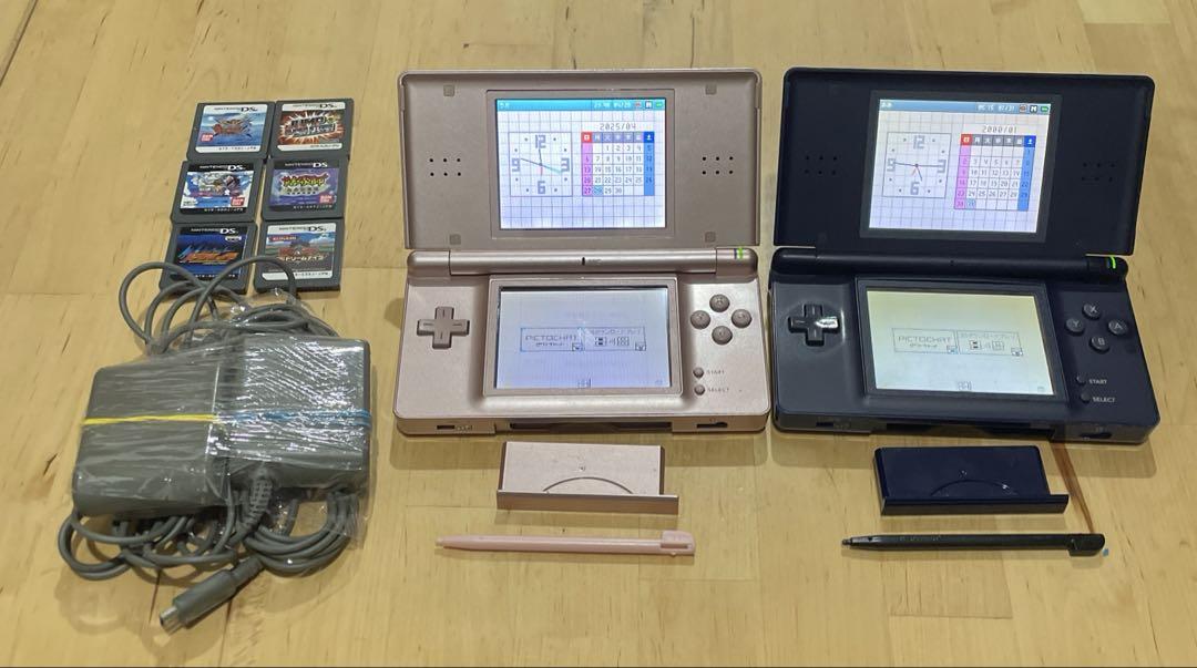 ニンテンドーDS Lite 本体2台、ソフト6本、充電器2個付き