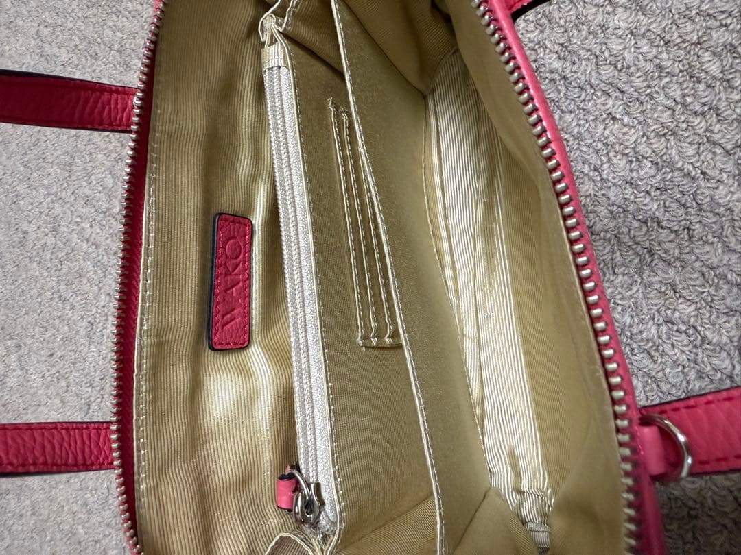 WAKO ピンク本革 ハンドバッグ ショルダーバッグ WAKO ピンク本革 ハンドバッグ ショルダーバッグ