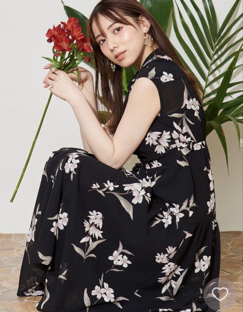 【美品】Noela カサブランカプリントシャツワンピ