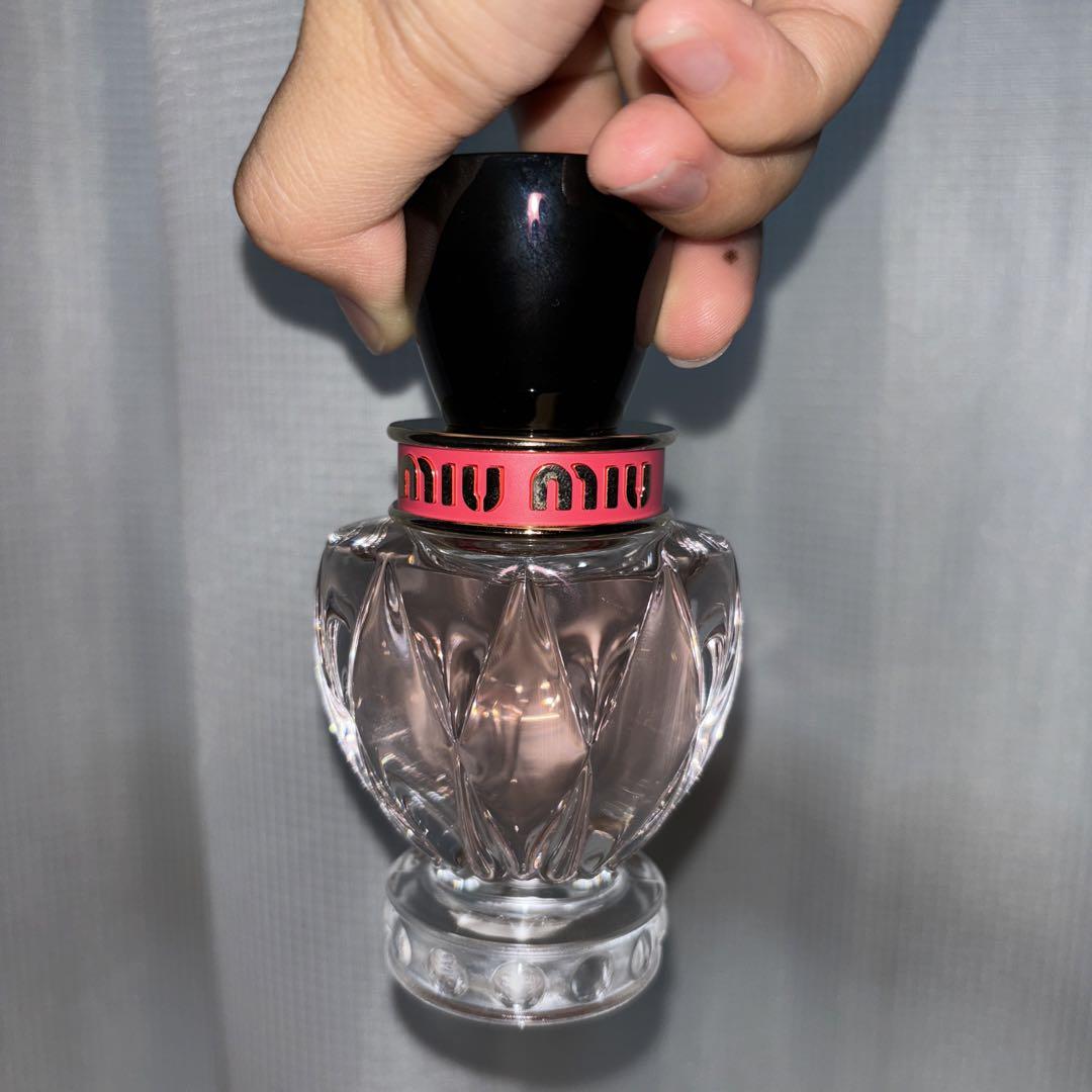 【未使用】miumiu 香水　ツイスト　オードパルファム　30ml