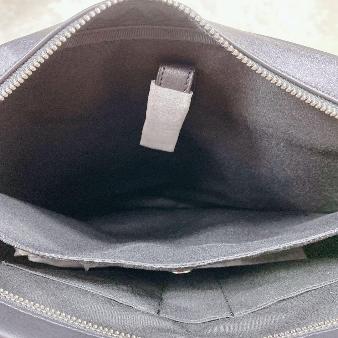 COACH コーチ ビジネスバッグ PVC レザー シグネチャー 柄　黒　美品