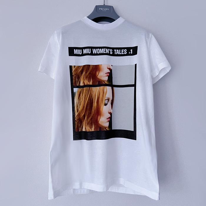 miu miu ミュウミュウのTシャツ　ロゴ