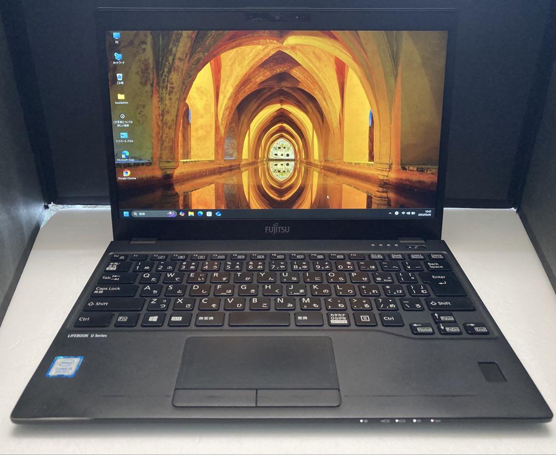 富士通LIFEBOOK U939/B i5-8265U Mem8GB