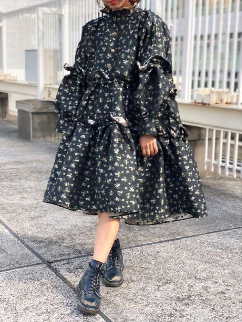 大人可愛い【Sister Jane】DREAMヘイブン ラッフル ミディドレス DREAM sister jane / Swift Jacquard Midi Dress |