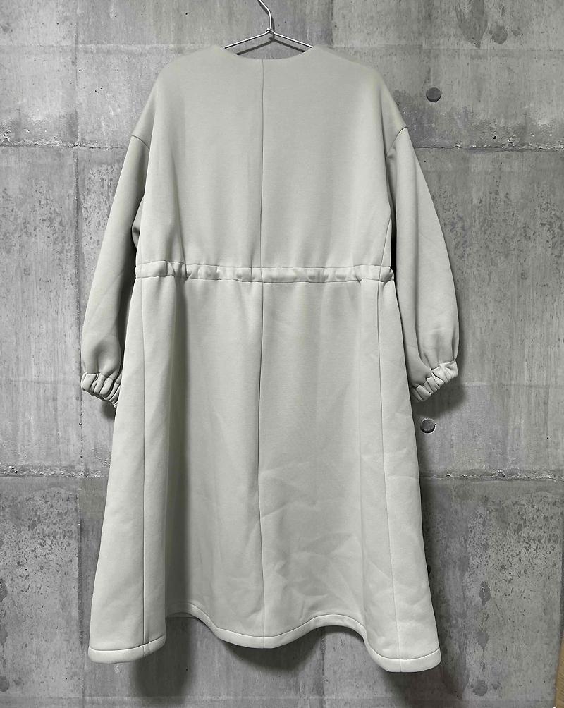 1点のみ BEARDSLEY ダンボールギャザーコート