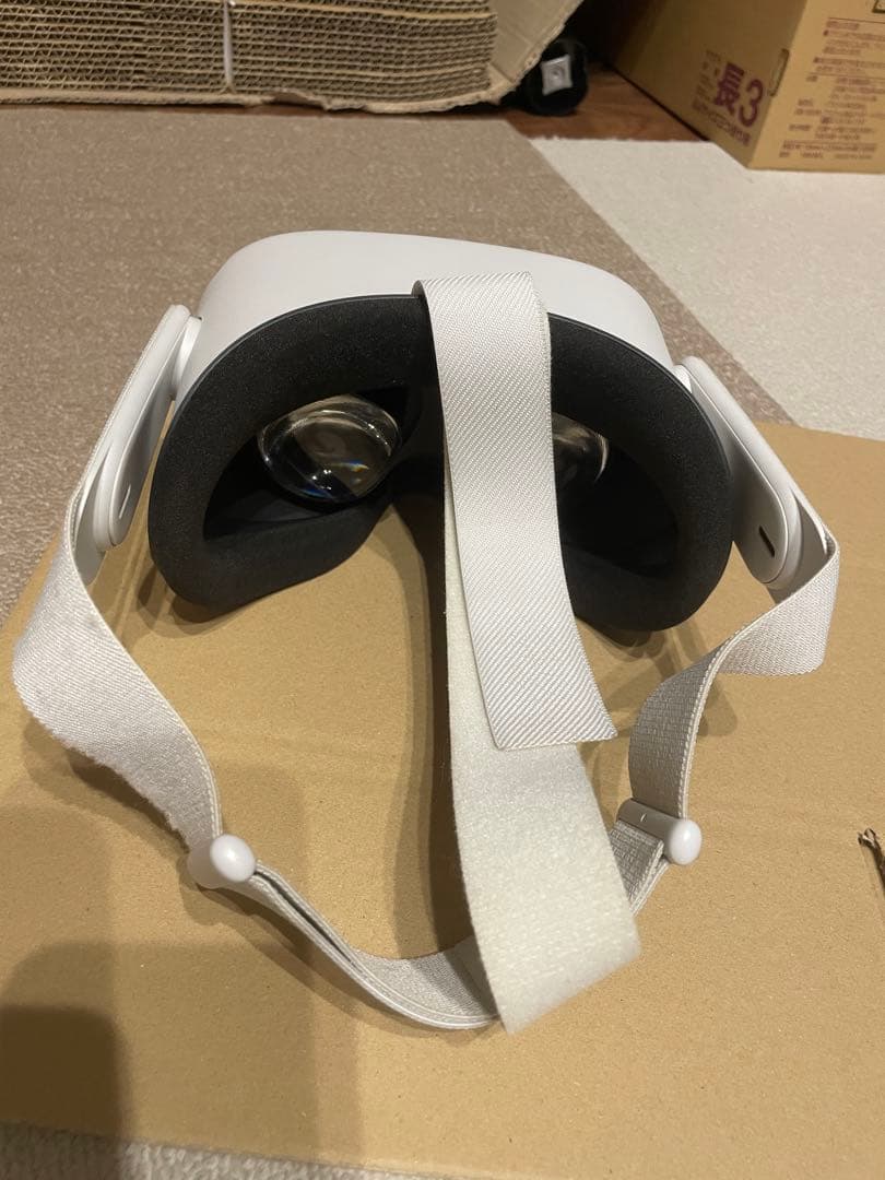 あまつか様専用【美品】Oculus Quest 2[オキュラスクエスト 2