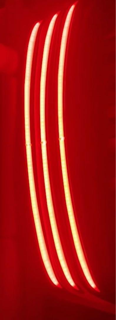 アルファード ヴェルファイア 30系 テールランプ 尾翼灯 流れるLED