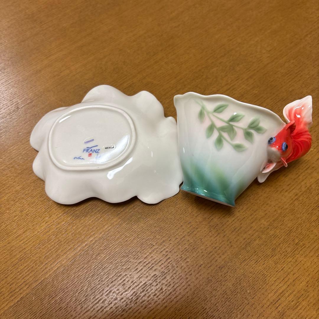 フランツ カップとソーサーfrantz