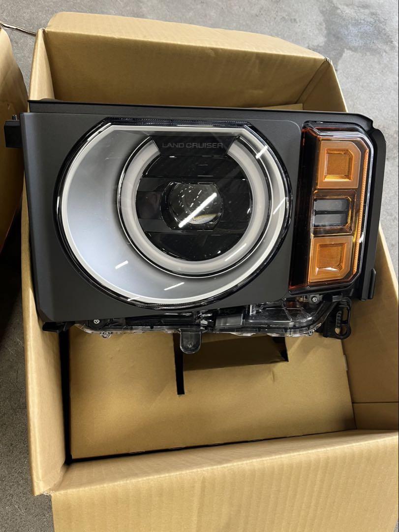 ランクル250 ヘッドライト　丸目　トヨタ