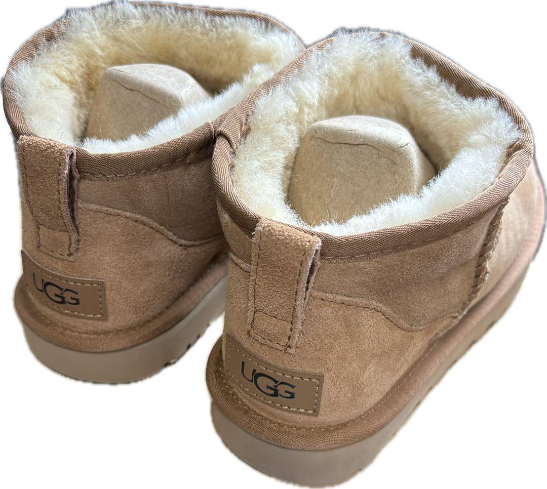 ☆ 寒冷対応 UGG パイル靴26㎝(40)