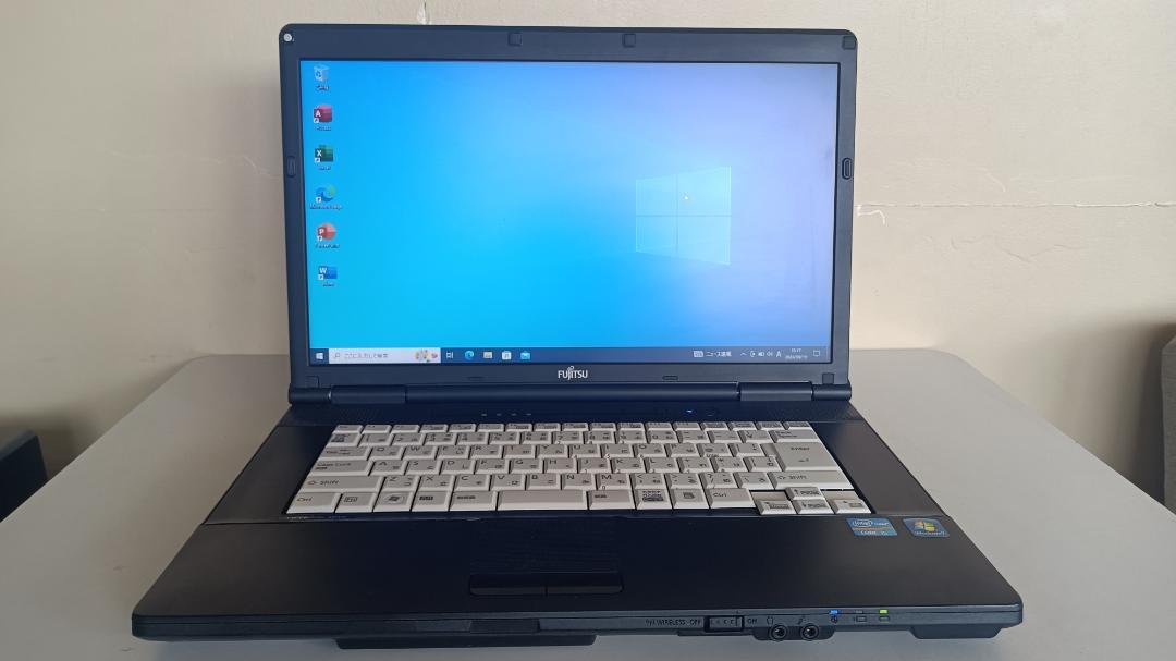 ⭐️ノートパソコンFUJITSUCore i5 GSSD128Gメモリ4G