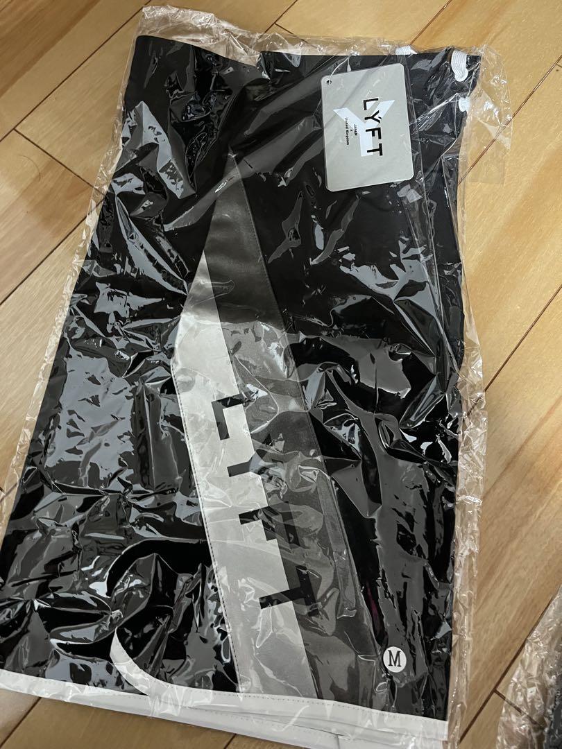 LYFT リフト　ボードショーツ　フィジーク 水着　ステージショーツ　新品