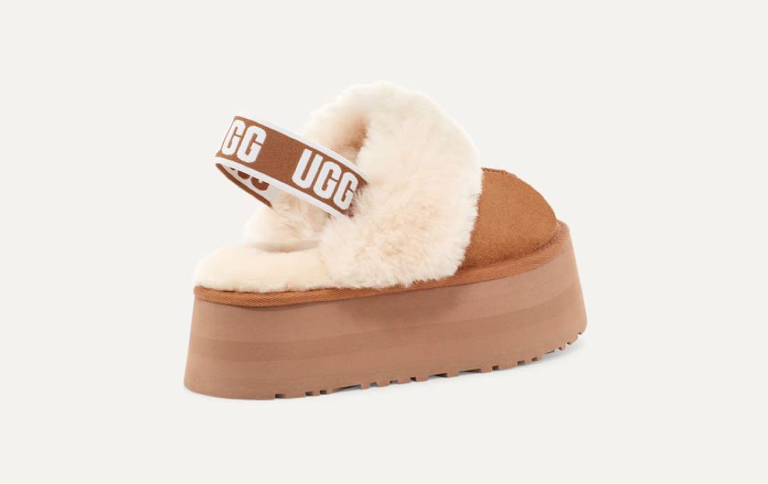 UGG 厚底スライドサンダル ブラウン
