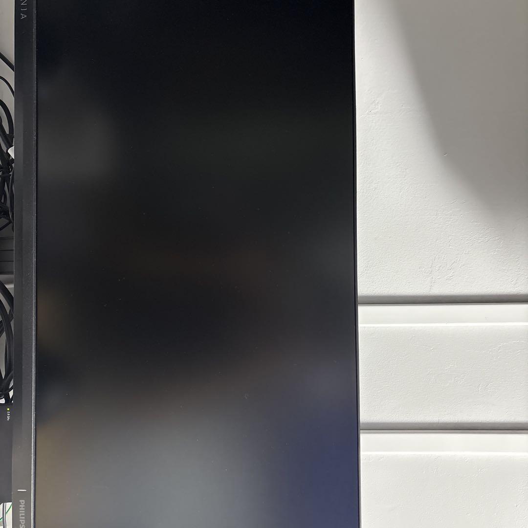 PHILIPS EVNIA ゲーミングモニター