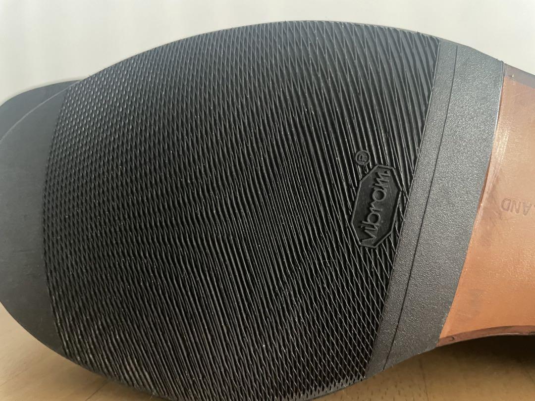 美品　Tricker's ブラック レザー メリージェーン　ビブラムソール