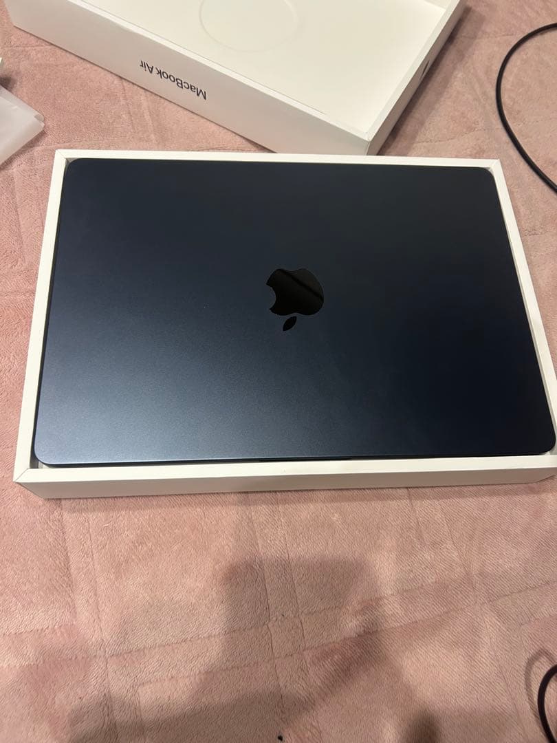 Apple MacBook Air M3メモリ8GBSSD256GB 13インチ