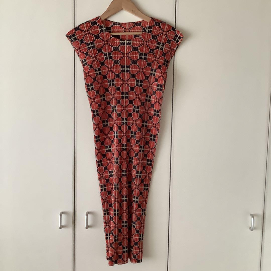 セール！　イッセイミヤケPLEATS PLEASE ワンピース