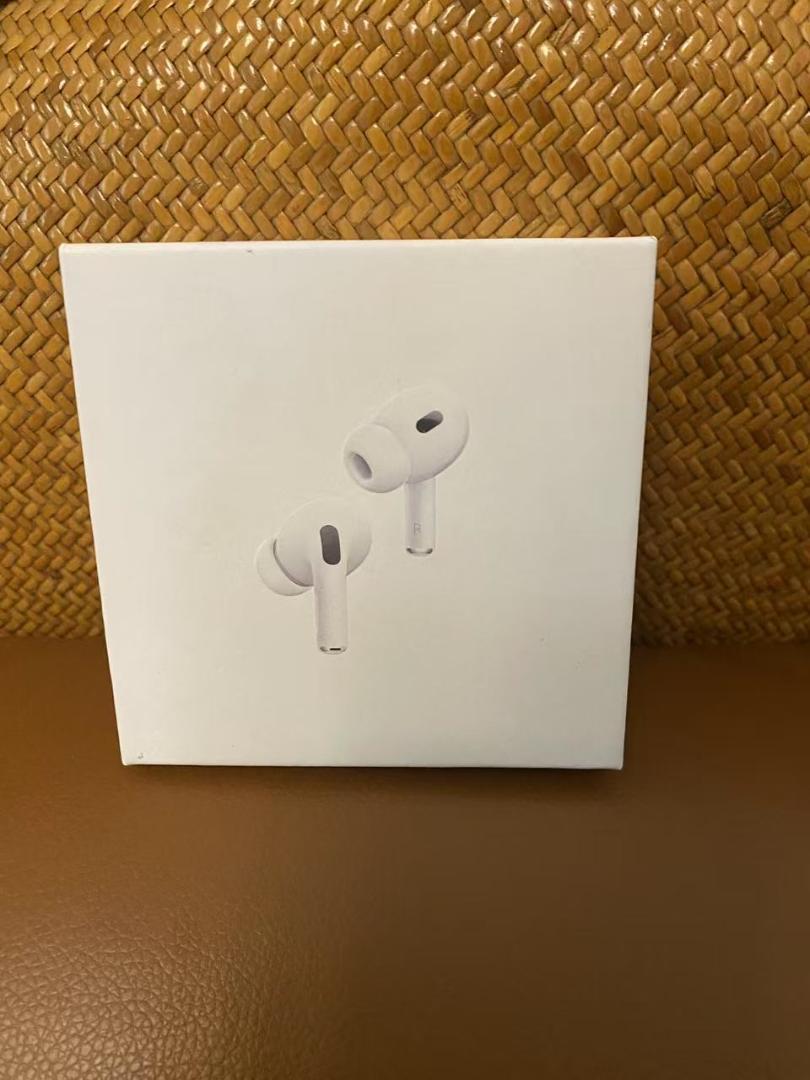 USB-C AirPods PRo2 、種類···(第2世代)