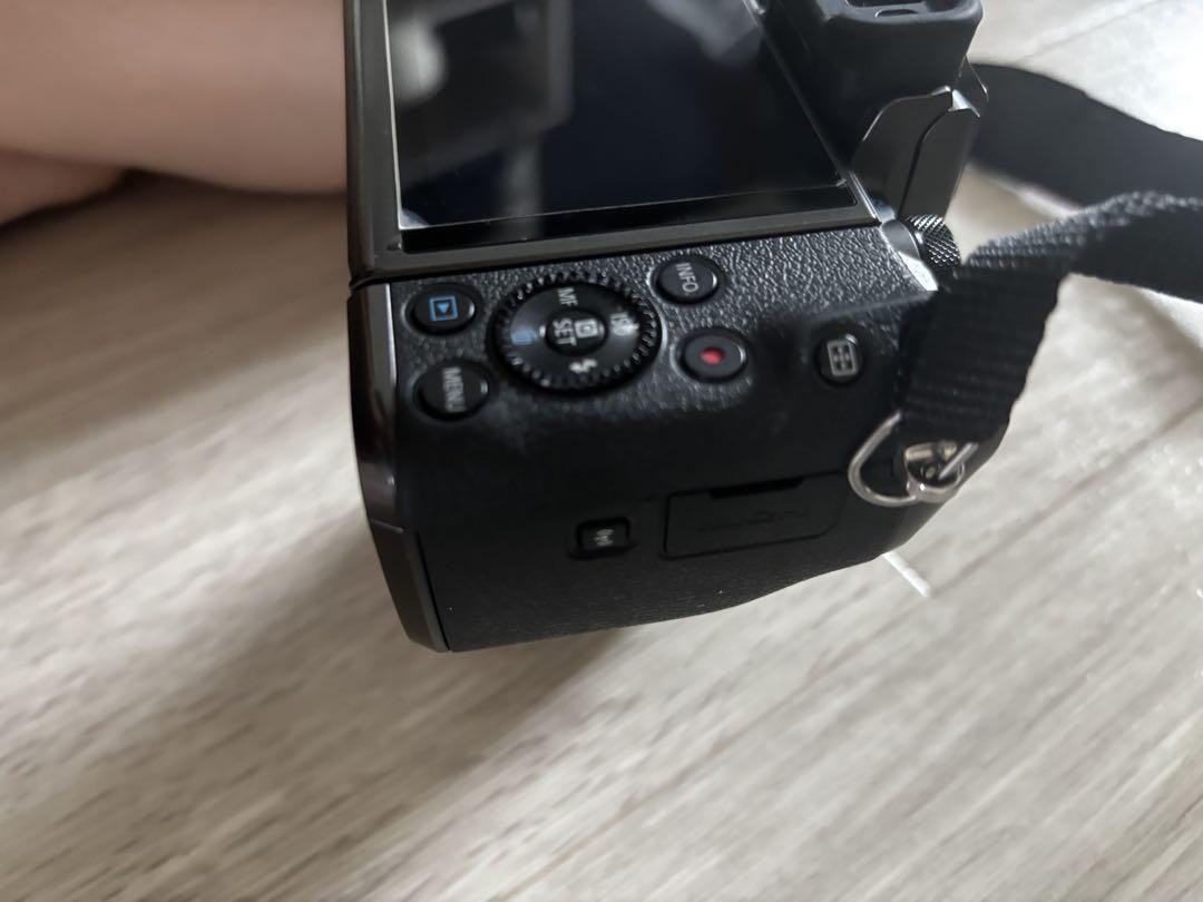 Canon EOS M5 ＋ EF-Mレンズ2本セット