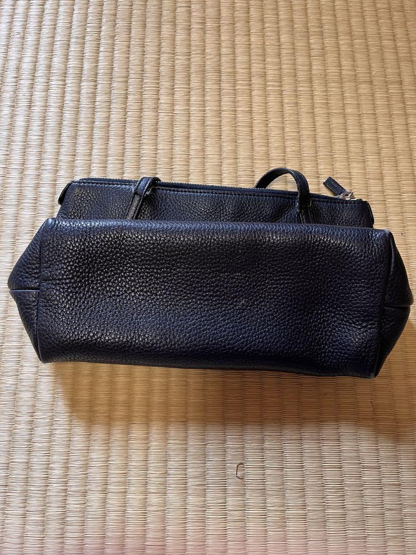 Gucci ブラックレザー バッグ