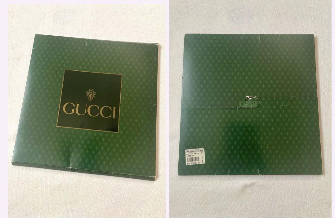 GUCCI シルク　大判スカーフ　レンガブラウンカラー　キジ、猟銃 GUCCI シルク 大判スカーフ レンガブラウンカラー キジ、猟銃