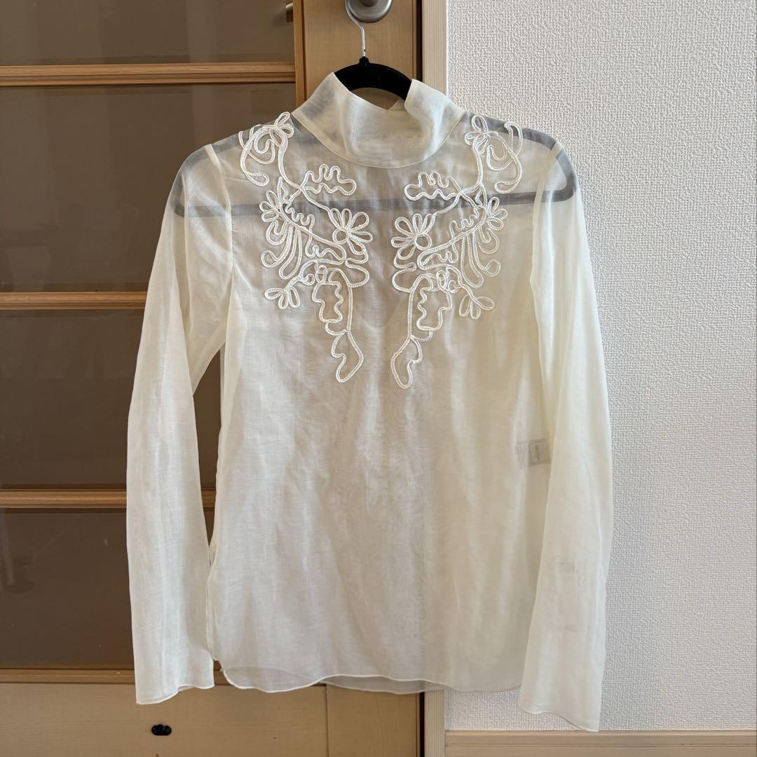 Sheer Embroidery Blouse トゥデイフル　アイボリー