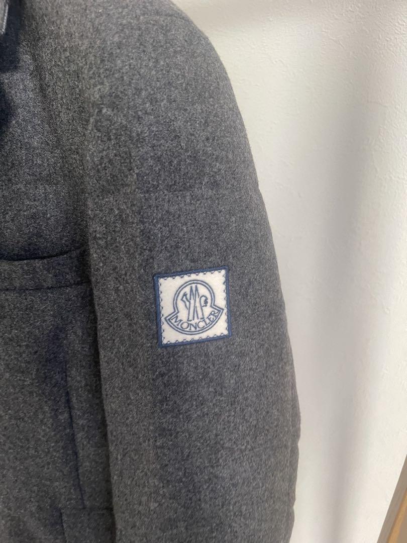 MONCLER GAMME BLEU モンクレール ガムブルー　ダウンジャケット